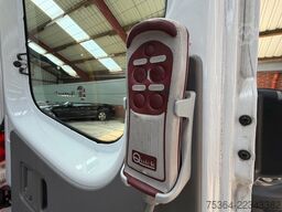 MERCEDES-BENZ Sprinter 313 Cdi L2H2 6 Sitze MOTOR DEFEKT