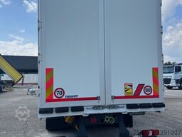 Mercedes-Benz Atego 1530