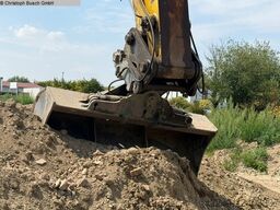 NEW HOLLAND E 305