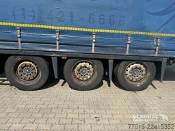 Schmitz Cargobull Curtainsider Mega