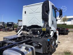 Ford Ford 4x2 Road 1833 Daycab