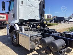 Ford Ford 4x2 Road 1833 Daycab