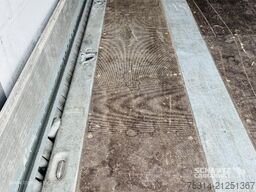 Schmitz Cargobull Curtainsider Coil Getränke