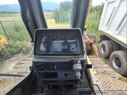 Komatsu AX-3