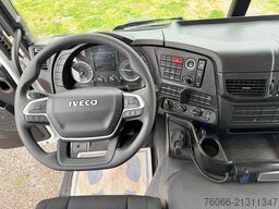 Iveco T-Way AD410T43H AT Tire Handler Crane Truck