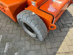 JLG E400AJPN Hoogwerker Knikarmhoogwerker