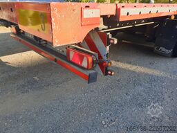 Fliegl 3-Achs Mega Plateau Sattelauflieger