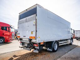 Mercedes-Benz ANTOS 1827-E6 +DHOLLANDIA 2T.