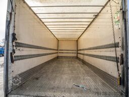 Mercedes-Benz ANTOS 1827-E6 +DHOLLANDIA 2T.