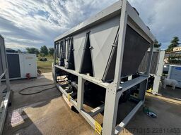 Daikin EWAH330TZSRB1005 x 3, EWAD370T-SSC2001