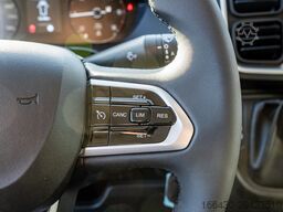 Peugeot Boxer Kastenwagen 335 L3H2 BlueHDi 140 AT BT