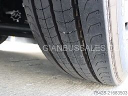 MAN Lion's Coach R10 / R07 / Tourismo / 13.1m / USB...