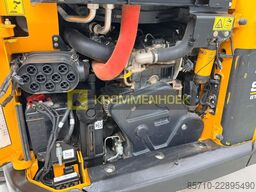 JCB 3TS-8T Teleskid