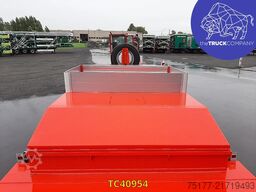 Hoet Trailers 3/56