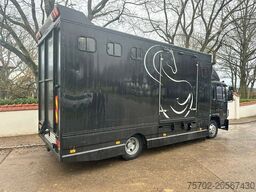 Volvo FL 408 3-4 Pferdetransporter