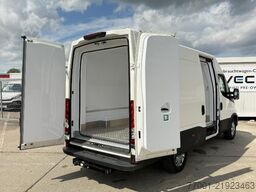 IVECO 38S14E V Kühlausbau / ACC / LED / RFK / AHK