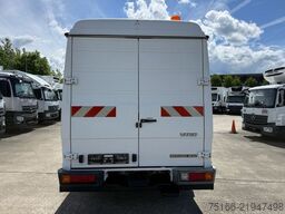MERCEDES-BENZ VARIO 613 D Kasten 4 m Hochdach*KRAN