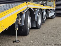 Iveco AD320S42 8x2 / RETARDER / WINCH / AUTO-TRANSPORTER