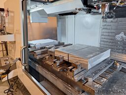 Haas VM-6