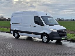 MERCEDES-BENZ SPRINTER 317 L2H2 3.5T-Trekhaak!