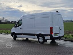 MERCEDES-BENZ SPRINTER 317 L2H2 3.5T-Trekhaak!