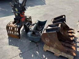 BOBCAT E57W SWS Greifer & 3x Schaufeln