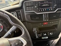 IVECO S-Way 490 4x2