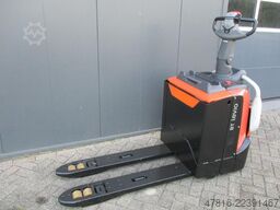 TOYOTA LPE200