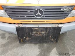 Mercedes-Benz 614D Vario Kipper DOKA Winterdienst