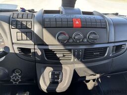 IVECO Eurocargo ML160E28/P Koffer / LBW 1,5t / AHK ZV