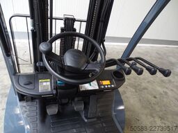 Toyota 52-8FDF25 - DEMO - TRIPLEX