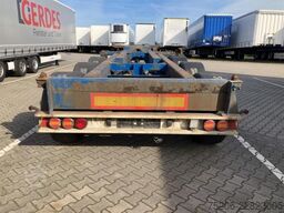  EURO 902K 40' chassis ausziehbar