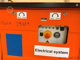 KUKA KoM-18000-UTV-D575