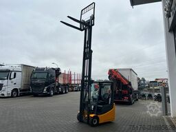 Jungheinrich EFG 215 / Triplex: 4.25m! / SS / 1.285h / 2021