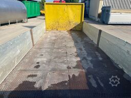  CONTAINER SCARRABILE USATO A PIANALE CON SPONDE