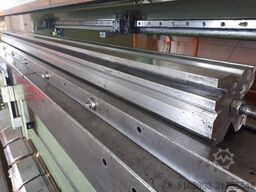 Eisen u. Hammerwerk GmbH - EHT EHPS 25-40 Kantbank Gesenkbiegepresse
