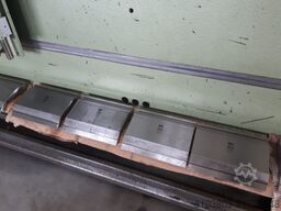 Eisen u. Hammerwerk GmbH - EHT EHPS 25-40 Kantbank Gesenkbiegepresse
