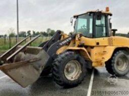 Volvo L40B-TP Gabel & Schaufel