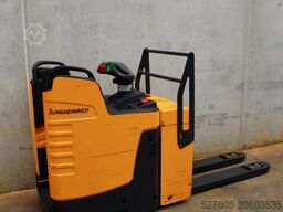 Jungheinrich ERE 225