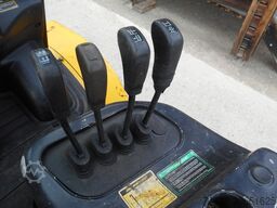 Hyundai 50DA-9A Triplex SS ZV Zwillingsreifen