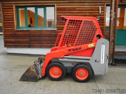 Bobcat S70 ( 1.228kg ) REIFEN NEU