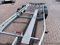 BRENDERUP 8224TB 2000KG elektr. Winde mit Funk