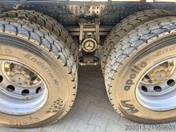 MERCEDES-BENZ AROCS 3740 8x4 Betonmischer EUROMIX 10 m³
