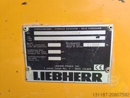 Liebherr R 946