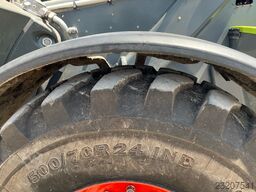 CLAAS SCORPION 9055