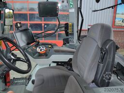 CLAAS AXION 870 CMATIC