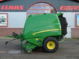 John Deere 990