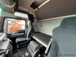 MAN TG-X 26.400 6x2 Pritsche Heckkran Palfinger PK 2