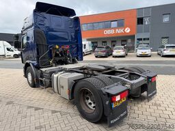 Renault D 19 WIDE T4X2 380E6 STANDKACHEL / 2 X ALU TANK /