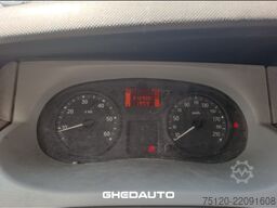 RENAULT RENAULT - RENAULT TRAFIC